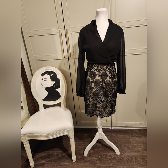 Black Chiffon and Lace Dress - Picture 4 of 10